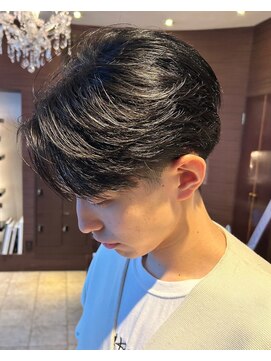 ブローチ(broche) ニュアンスパーマ 風 カット