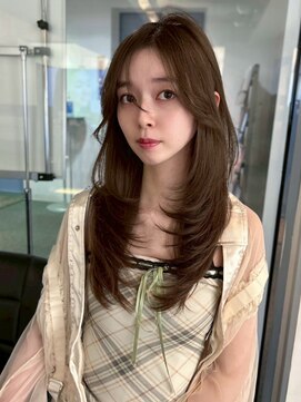 ユーフォリア 渋谷グランデ(Euphoria SHIBUYA GRANDE) 顔まわりカット　レイヤーカット