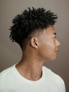 プロショップウェーブ(PRO SHOP WAVE) スペインカール/プードルパーマ/メンズパーマ/ニュアンスパーマ