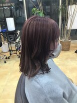 ヒラトヤ 肴町店&nbsp;なみなみウェーブ森ガール立体感ボリュームアップ顔周りカット