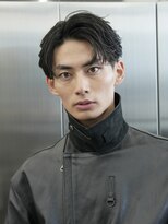 レタッチ バイ フィフス 銀座(RETOUCH by fifth)&nbsp;銀座フェザーパーマツイストスパイラルパーマセンターパート眉毛