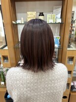 プランタンアヴェダ(printemps AVEDA)&nbsp;外ハネ切りっぱなしボブ