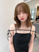 ラル 立川(lar)&nbsp;ぷつっとセミディ_オリーブベージュレイヤーカットウェットヘア