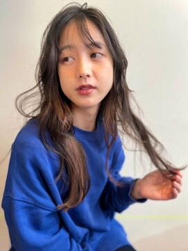 イコル(ikoru) ウェーブヘア イアリングカラー 30代 代官山 恵比寿中目黒