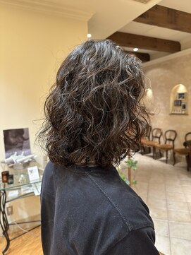 ビュートリアム265(BEAUTRIUM 265) メンズロング/くせ毛パーマ/フェイスレイヤー/銀座