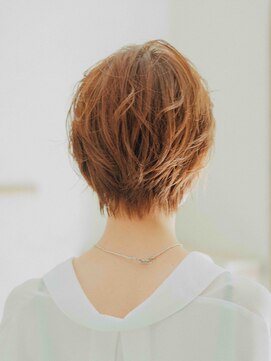 サニーサイド(SUNNY SIDE) 20代 30代 40代◎耳掛けショートカット