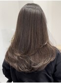 レイヤーカットハイライトショートヘアイルミナカラーオージュア