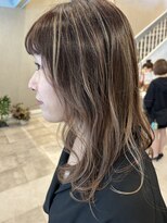 リノ カルバリ(Lino Calbari)&nbsp;夏のゆるふわスタイル