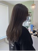 ロングレイヤーカット/艶髪カラー