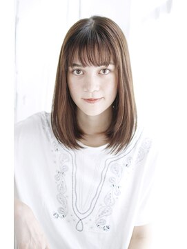 シュシュット(chouchoute) ミニウルフホワイトグレージュデジタルパーマチェリーブラウン72