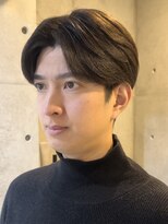 ブルニール 中崎町(BLEUNIR)&nbsp;ビジネスヘア　センター分け 韓国メンズ　ニュアンスパーマ