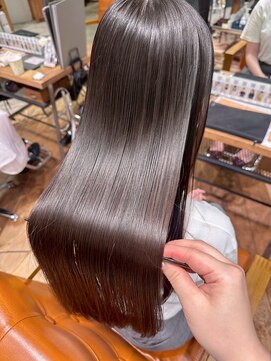 リュミエ ドゥ マッシュ(Lumier de mashu) 【大阪/梅田/茶屋町/中崎町】触れたくなる美髪ストレート/oooit