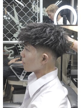 ヴェルゴ 沖浜店(vellgo) fringe spiky