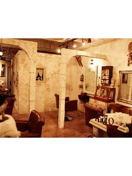 ≪14周年記念≫ヘアデトックス・エイジングケア・アロマテラピーがコンセプト。癒しと安らぎの空間へ。