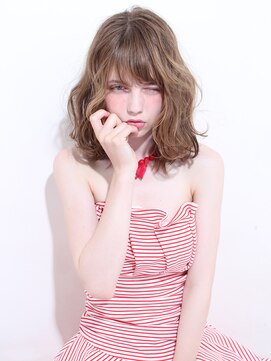 ラックスビー ユナイテッド 神戸三宮いくたロード店(LUXBE UNITED) 外国人風☆モテカワ小顔ミディ【LUXBE神戸三宮店】