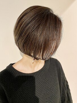 ピアーネ(PIANE) 【30代/40代におすすめ】美シルエットショートボブ