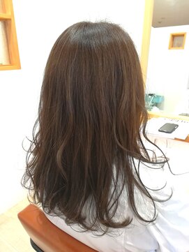 マレア(Marea) ペールベージュ