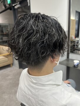 エイト 池袋店(EIGHT ikebukuro) メンズ大人気スタイル【波巻きパーマ】@富澤翼