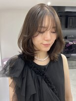 ジーナリア(Xena ria)&nbsp;《Kaho》ミディアムレイヤー