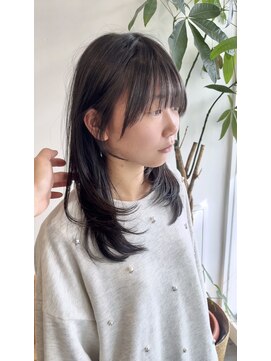 ビューエヒメ(VIEW EHIME) 小顔可愛いレイヤーカット×アッシュカラー10代20代30代