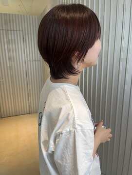 ラビリンス(Labyrinth) オーダー多めの襟足長めのショートウルフ