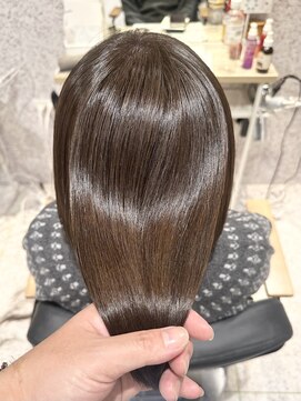 ゼストソエル(ZEST soell) 立川/透明感カラー/デザインカラー/艶髪ミディアム/柔らか質感