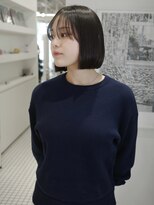 ノーヴァン デフォーム(NOVAN DEFORM)&nbsp;顎下ラインの切りっぱなしボブ