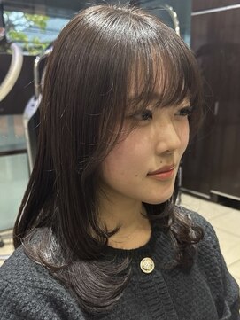 アメリ バイ アピッシュ(Amelie by apish) レイヤーパーマワンカールパーマミディアムパーマロングレイヤー