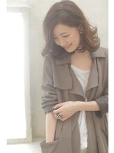 オーガニックカラーで頭皮をケアして、根本と全体の絶妙なバランスで、白髪もムラなくキレイ髪へ☆