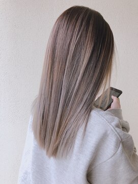 デュオ(DUO) 外国人風カラー