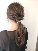 ウルー 博多店(uruu)&nbsp;【ポニーテール】博多/博多駅/ヘアセット/早朝