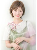 大人可愛い20代30代40代小顔ワンサイドショートボブ丸み前下がり