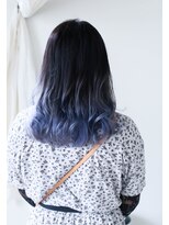 ホワイトルーム(White Room) アイスブルーのナチュラルグラデーションカラー♪