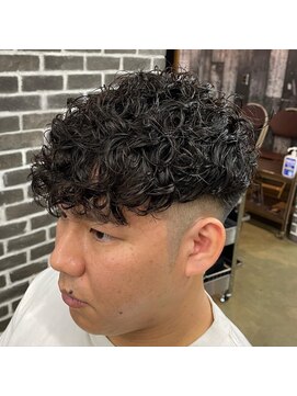 ハングアウト(HANGOUT) スペインパーマ