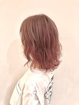 ロロ(LoLo.) ピンクハイライトベージュ！