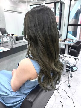 エンディアリング 東銀座(Endearing) 斜めバング/グレージュカラー/デザインカラー/眉毛/銀座/東銀座