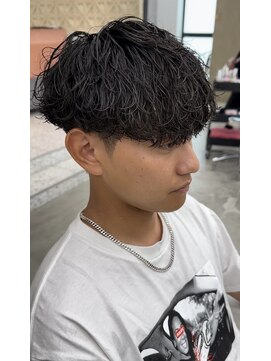 ノエ ナゴヤ(NOE NAGOYA) 波巻きパーマツーブロック刈り上げメンズマッシュ