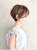 横顔も可愛い丸みショート