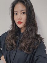 アンサー(answer)&nbsp;乾かしただけで決まるロングパーマ×ダークアッシュ