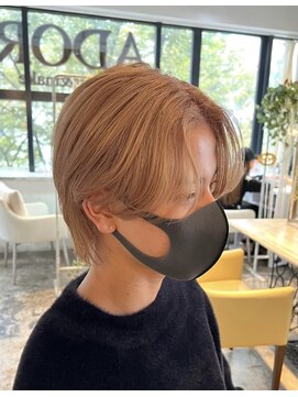 アドール(ADOR) "ハイトーンウルフ""シースルーマッシュ"