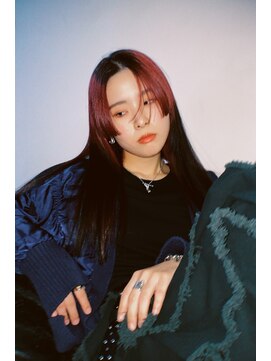 オンザ(ONTHE) roots color ×姫カットdeepred