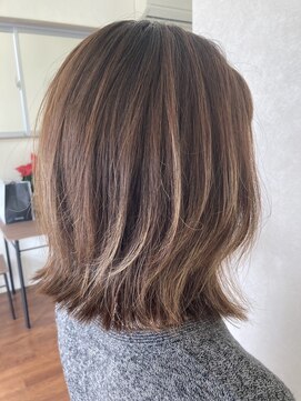 バランス(balance) 大人可愛い外ハネボブ