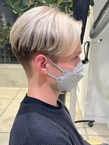 アイズ 海老名(AIZU)&nbsp;センターパート ニュアンスパーマ メンズカット 眉毛 理容室