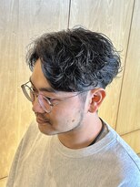 ニアウ 伊勢崎連取店(Niau)&nbsp;波巻きスパイラルパーマツイストスパイラルパーマシャドウパーマ