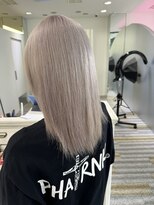 アフューズバイストゥー(Vfuse by StueW) ホワイトシルバー◎