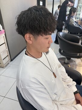 アイズ 海老名(AIZU) ツイストスパイラルパーマ　メンズパーマ　メンズマッシュ