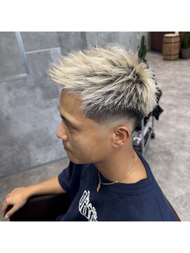 ロカフェローズ 横浜 桜木町(LOCA FELLOWS) ハイトーンスキンフェード/関内.桜木町