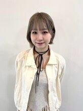 《stylist 松室 伶奈》お客様に似合う“今っぽい抜け感スタイル“をご提案します♪Instagram＠14mr31n4