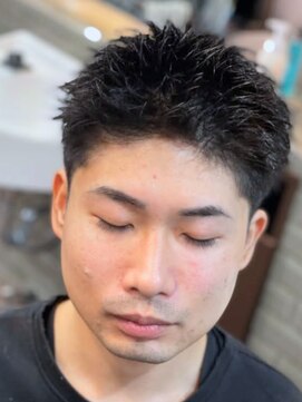 クラシコ(CLASSICO) ベリーショート　フェード　ナチュラル　メンズカット