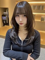 ディーバ 横浜(D.I.E.V.A)&nbsp;10代20代30代韓国ハッシュカット艶髪ストレートラテグレージュ